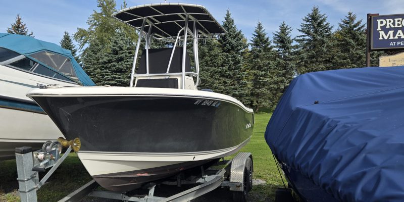 2016 Nautic Star